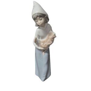 Lladro Girl with Rooster Glossy Figurine 8" tall